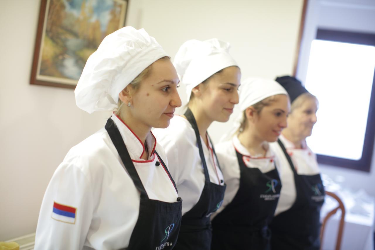 Guesthouse Babin Zub Crni Vrh Exteriér fotografie